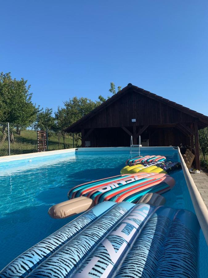 Viktoria House Villa Odorheiu Secuiesc Luaran gambar